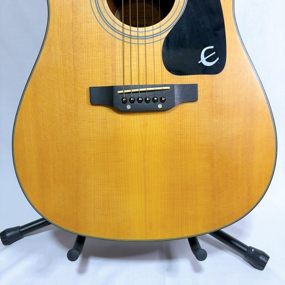 アコースティックギター