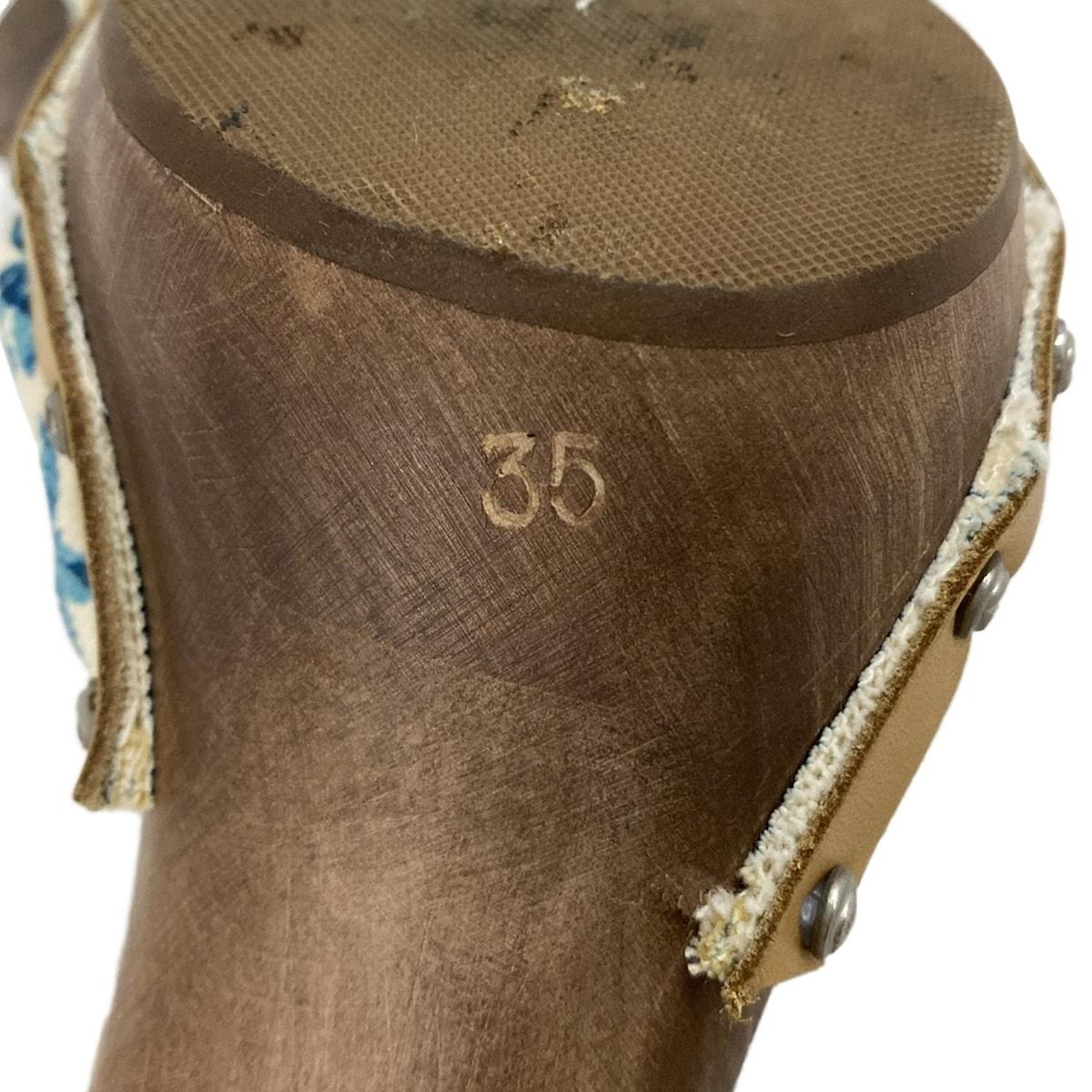 ディーアンドジー サンダル 35 レディース - アイボリー×ライトブルー×ダークグリーン 花柄|オープントゥ|アウトソール張替済 レザー MERCADOAVALIA_COM_BR