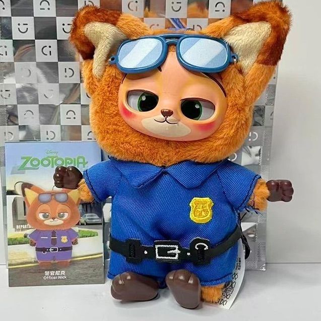 MINISO ズートピア Zootopia ぬいぐるみキーチェーン ニック警察官
