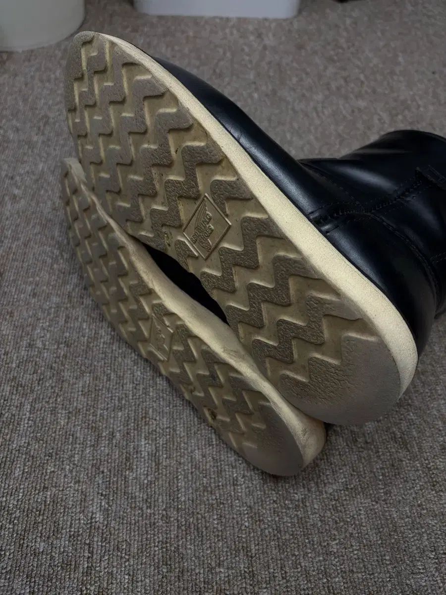 ペコちゃんブーツ