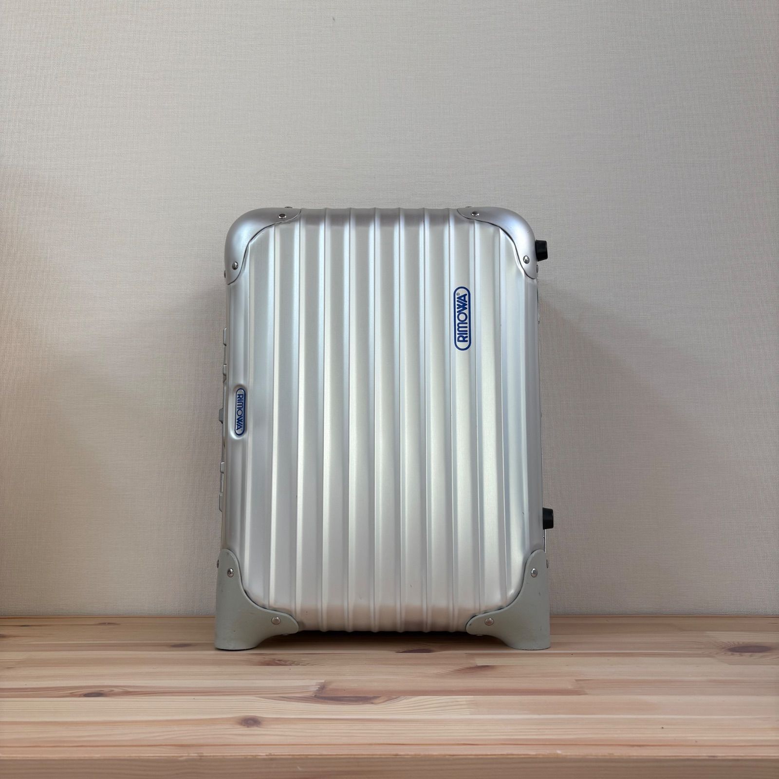 RIMOWA TOPAS MINI TROLLEY SILVER 2輪 トパーズ ミニ トロリー 20L キャリーケース