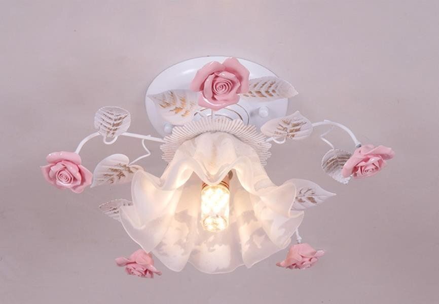 新品 極美品 個性あり 可愛いアンティーク調?薔薇シャンデリア 天井