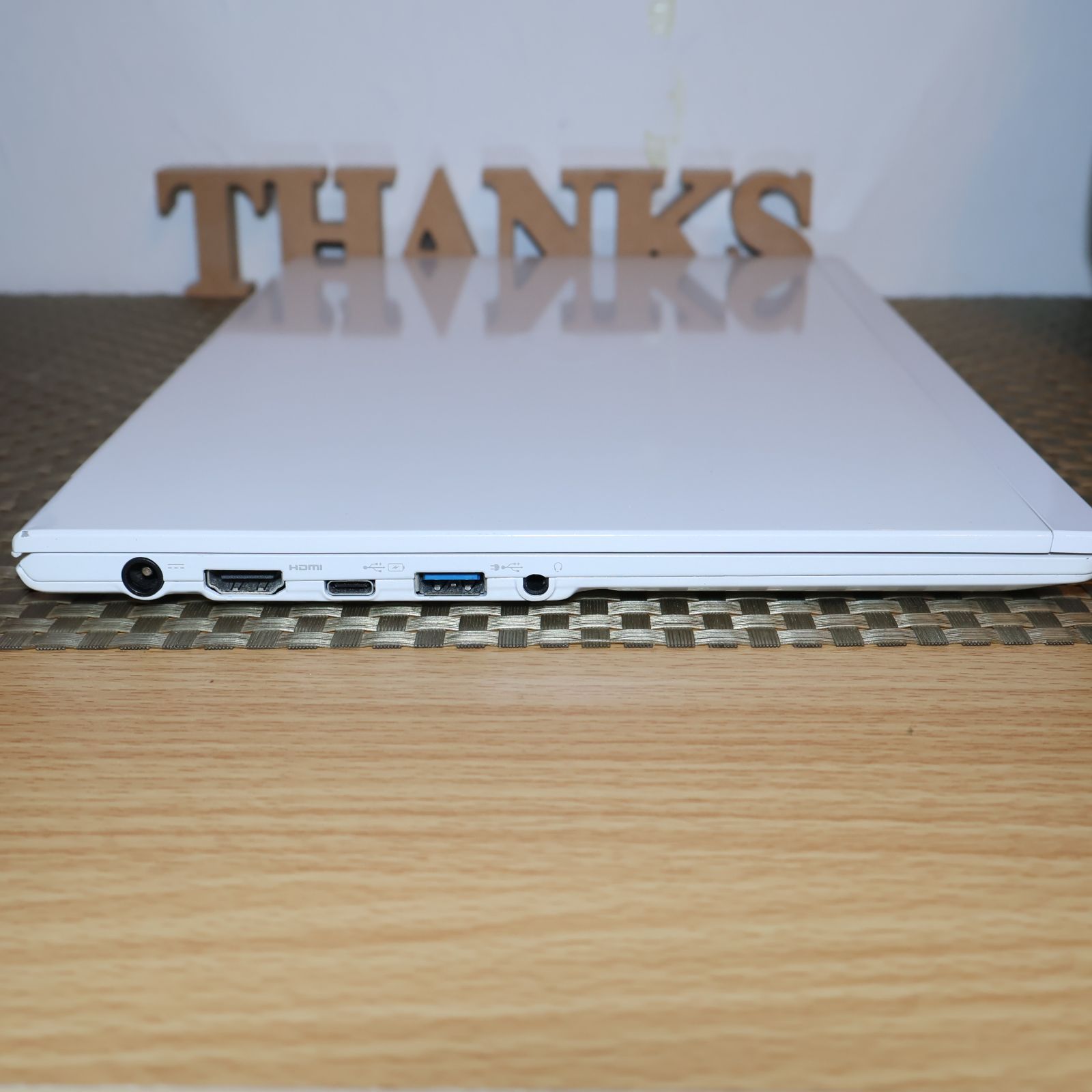 希少タッチ液晶Win11公式対応8世代i3/SSD+HDD/カメラ/FHD/無線 希少