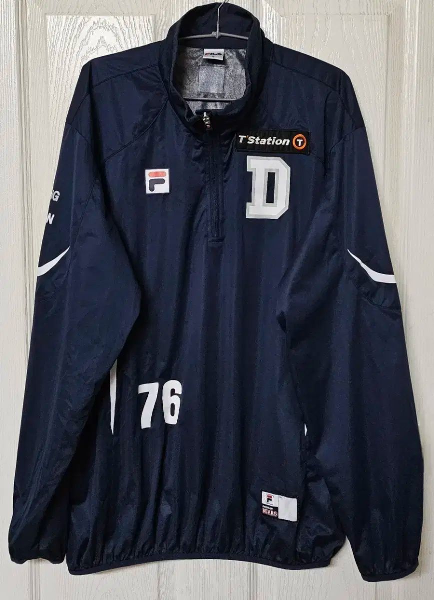 115 斗山ベアーズ FILA フィラ ハーフジップ 長袖 ウィンドブレーカー 76番 支給 実際に着用