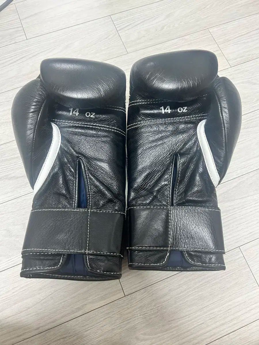 ウィニング グローブ