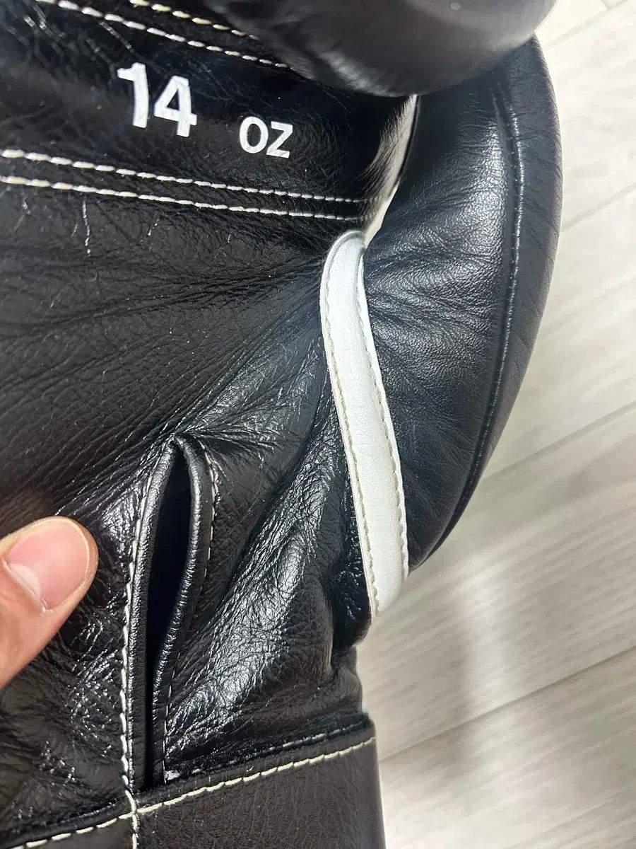  ウィニング グローブ 14オンス ほぼ その他 ボクシング