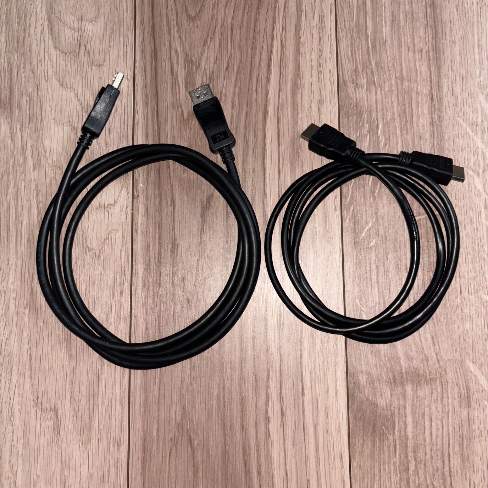 ウルトラワイドモニター