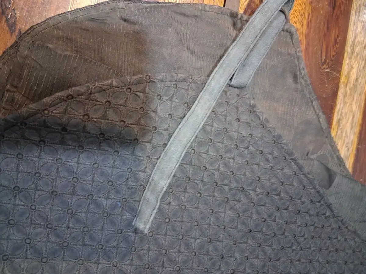 コットンレース生地 キルティングベスト