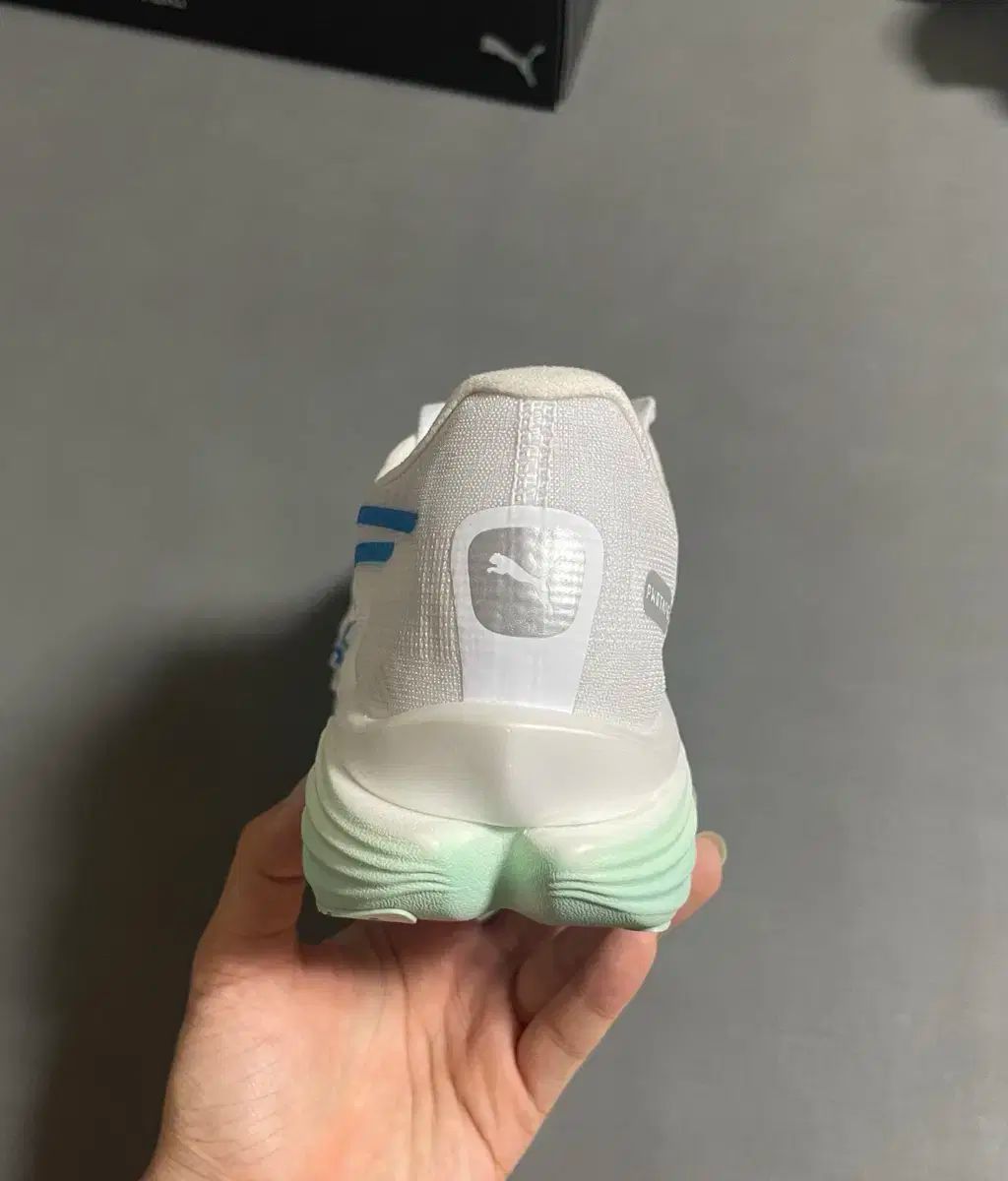 プーマ ディビエイト