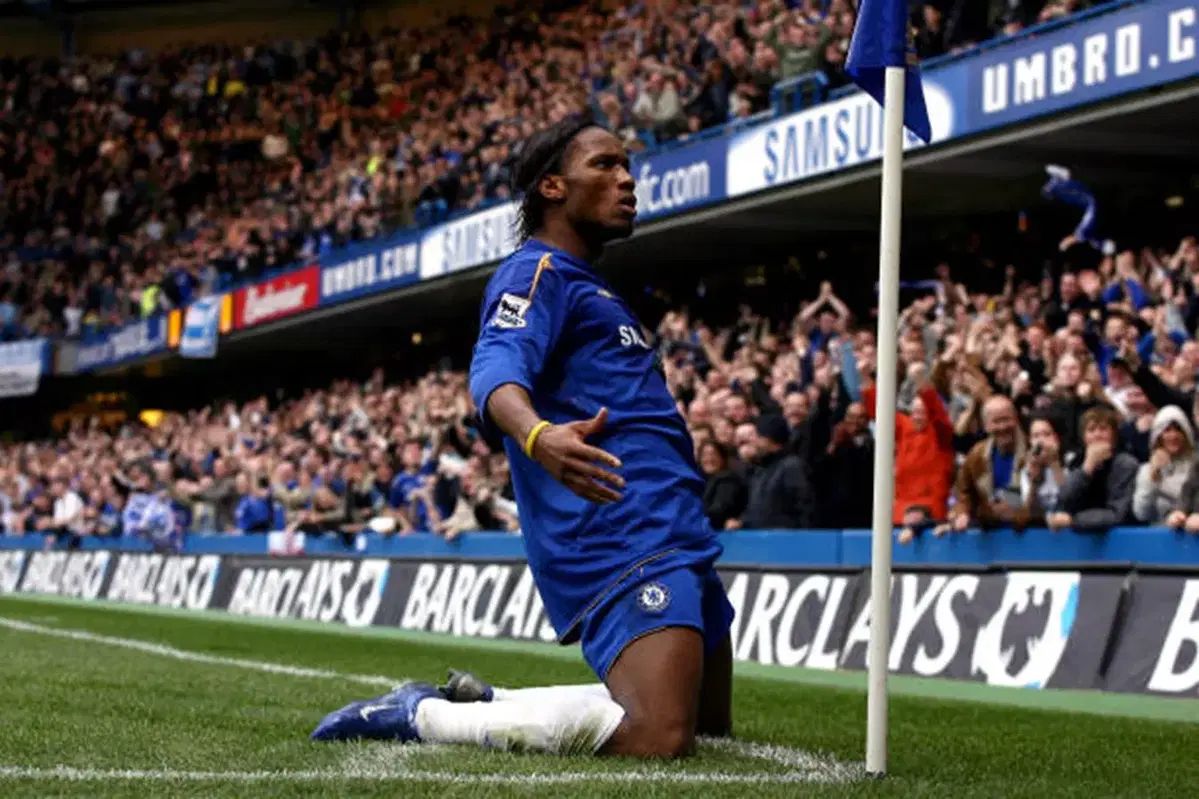 XL アンブロ チェルシー 05 06 100周年 ホーム シャツ ドログバ No 15