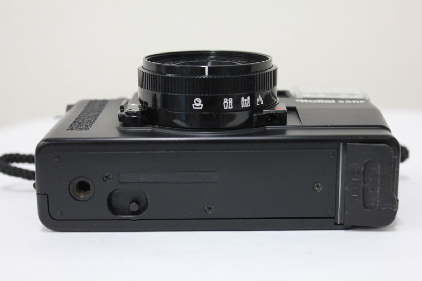  品 Rollei 35 RF 38 mm F 2 8 ソフトケース付き コンパクトカメラ e 3386 コンパクトカメラ(フィルム) フィルムカメラ