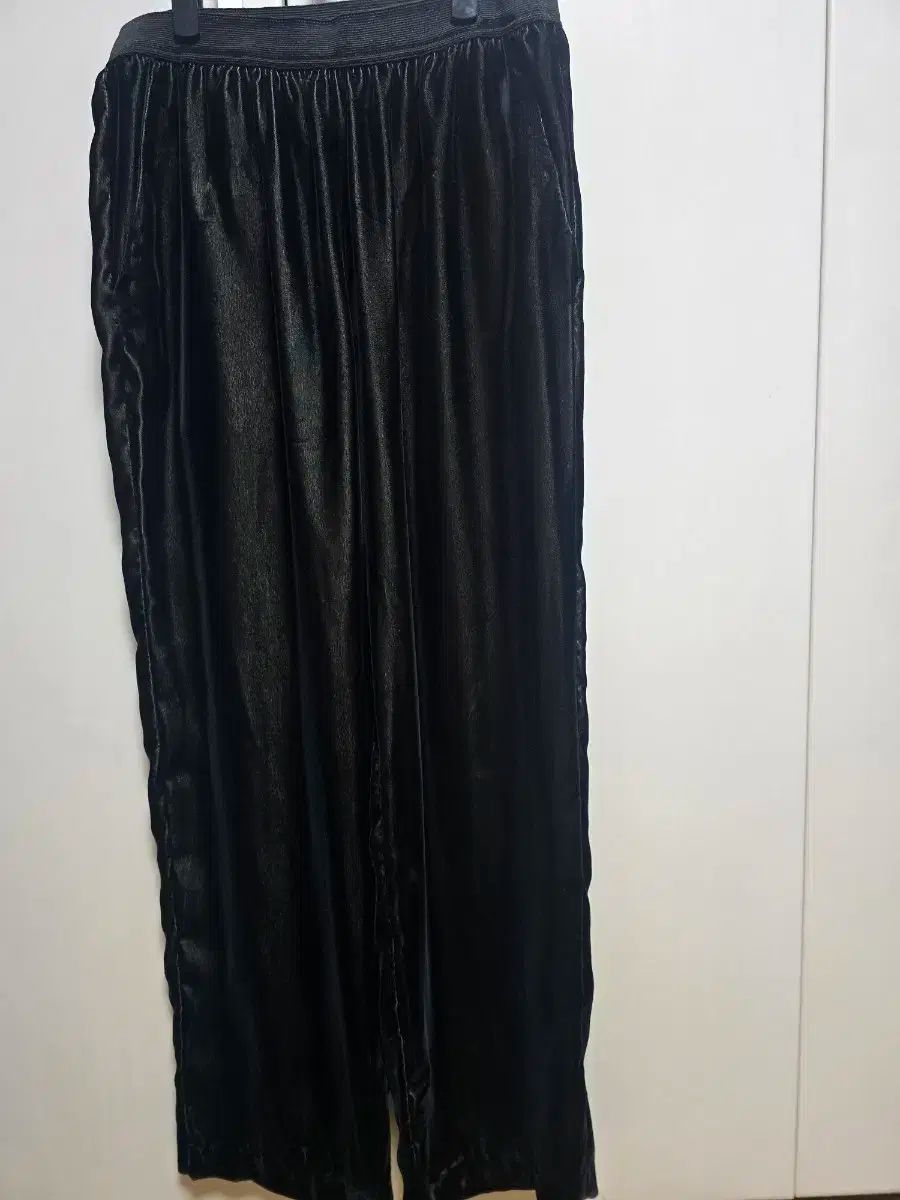 ブルーハッハ ツアーベルベット パンツ