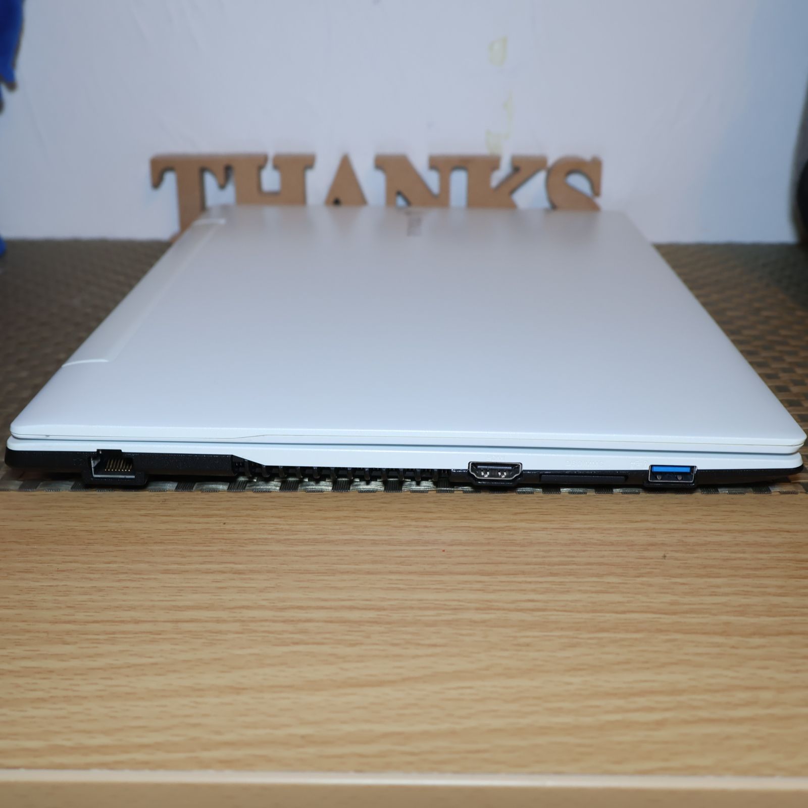 人気の白！Win11公式対応8世代i7/メ16/新品SSD480/無線/カメラ 人気の白！Win11公式対応8世代i7/メ16/新品SSD480/無線/カメラ 人気