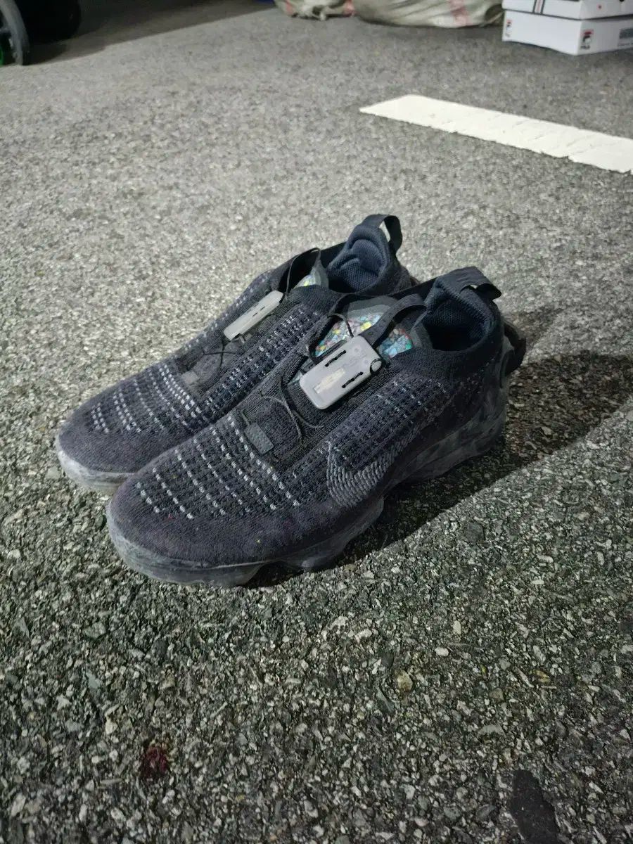 ナイキ エア ヴェイパーマックス 2020 フライニット ブラック ダーク グレー