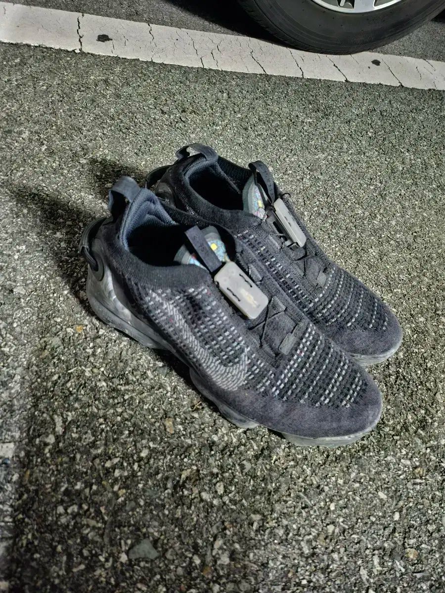 ナイキ エア ヴェイパーマックス 2020 フライニット ブラック ダーク グレー