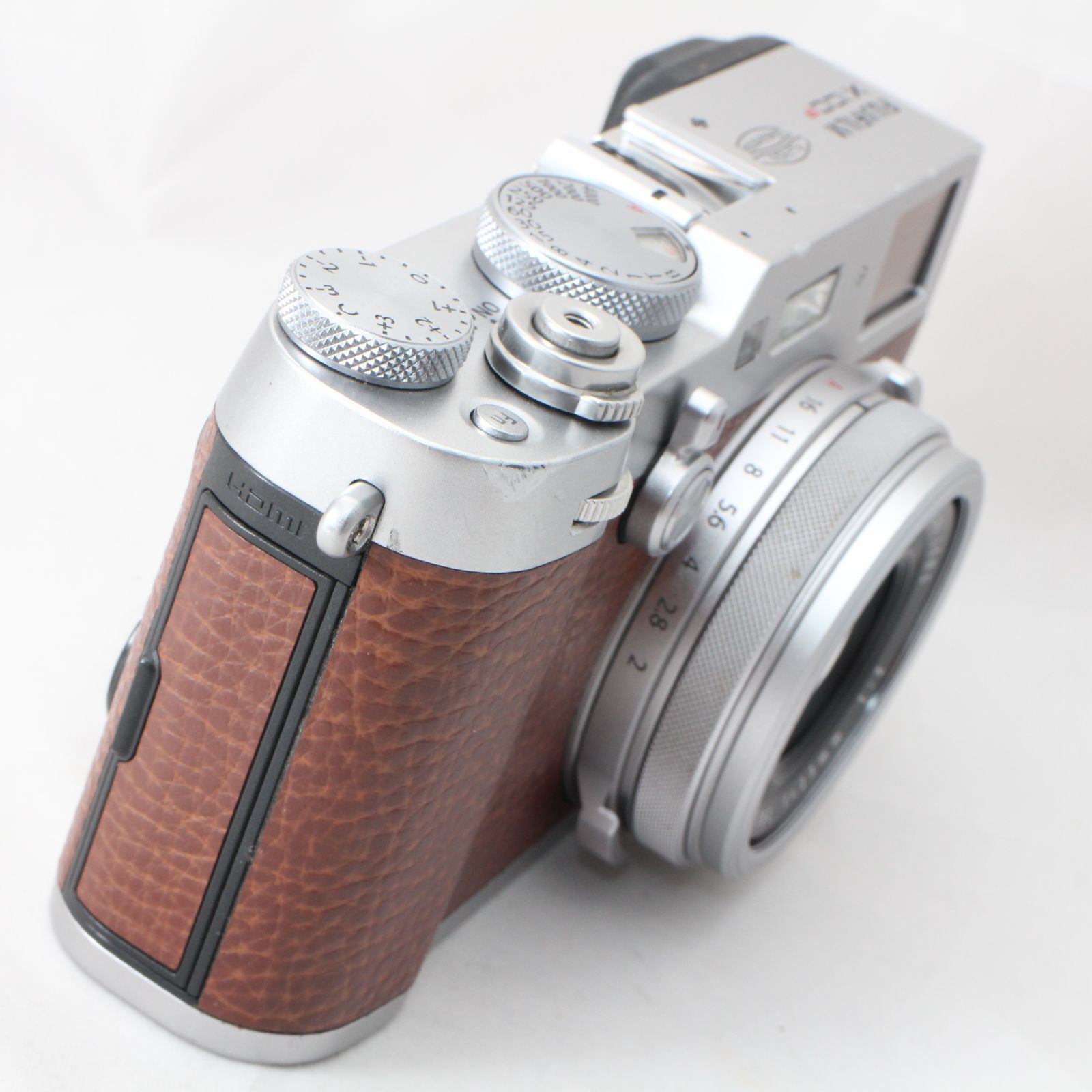 ☆実用品☆ 富士フイルム FUJIFILM デジタルカメラ X100F ブラウン