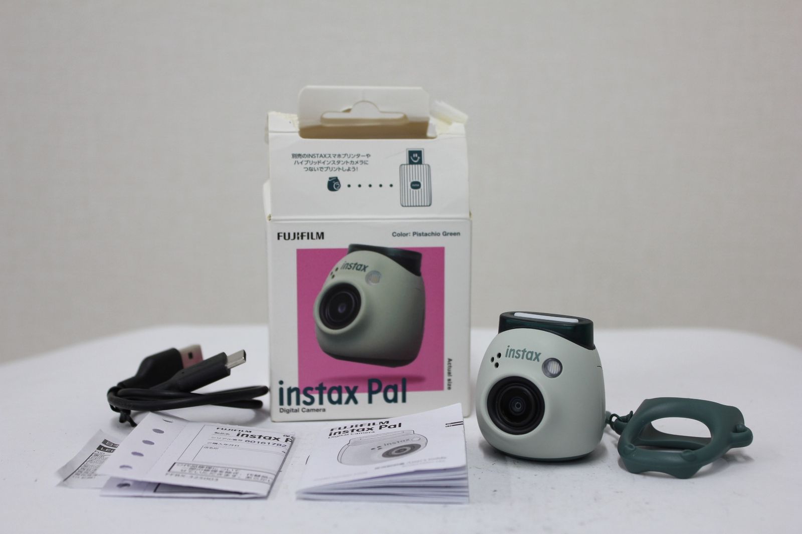 返品保証 富士フィルム Fujifilm instax Pal ピスタチオグリーン インスタントカメラ e3400
