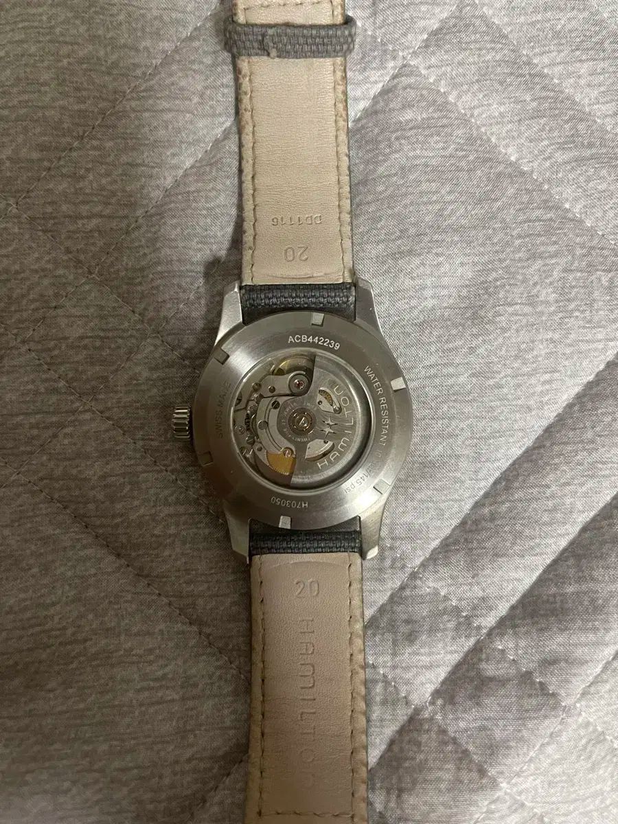 ハミルトン カーキフィールド オート 40 mm