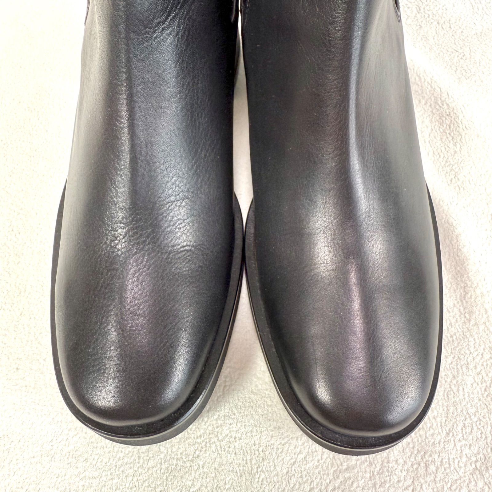 極美品・未使用級✨マーガレットハウエルアイデア スクエアトゥ