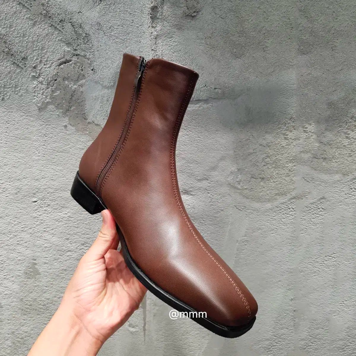 プレミアム LEGACY スティッチ チェルシーブーツ ブラウン