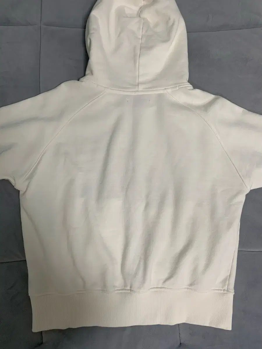  イッセイ ミヤケ フリル レース フード ジップアップ 白 ruffle lace hood UP パーカー トップス