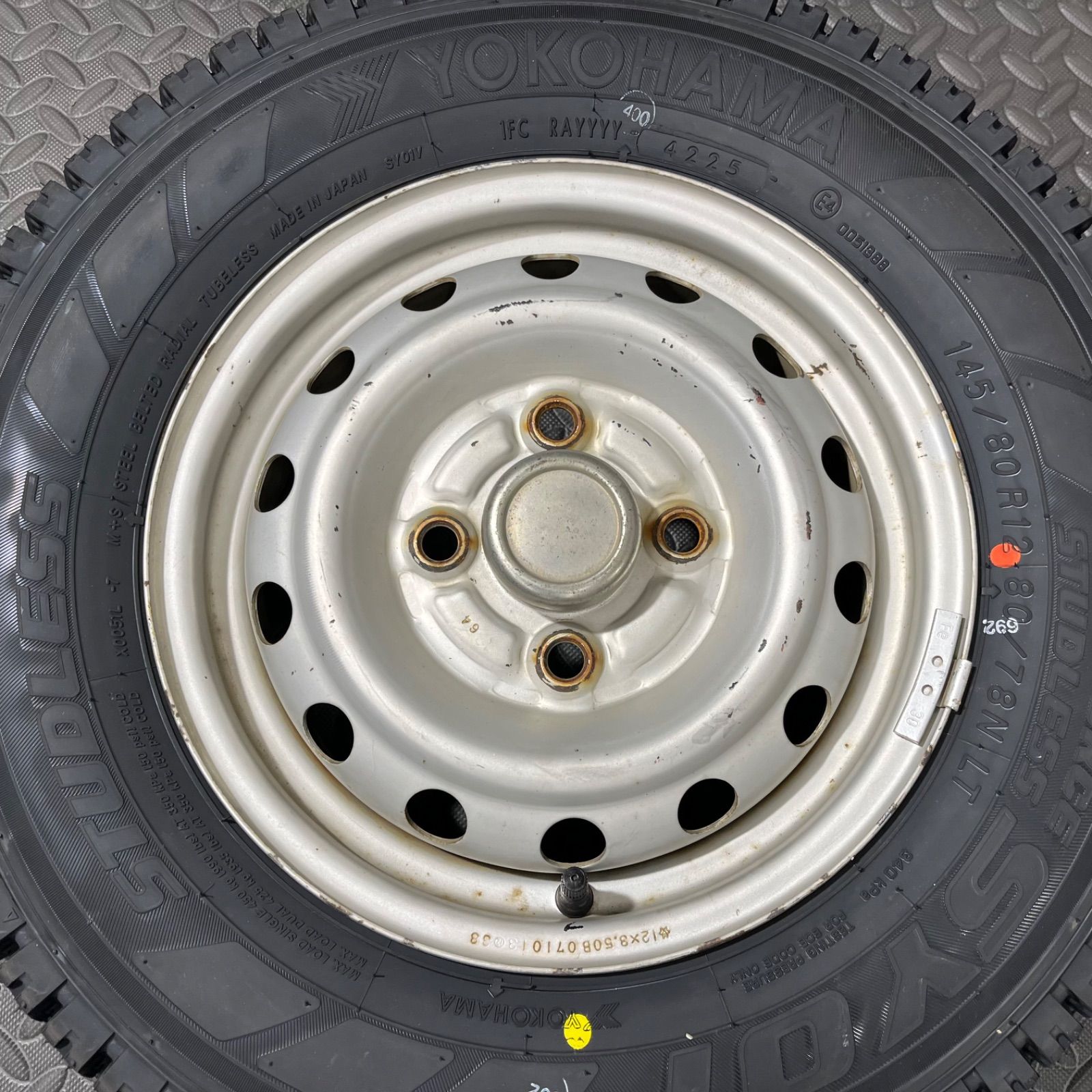 25年製 タイヤ 145|80R12 80|78N LT ヨコハマ SY01V 三菱 ミニキャブ 日産 クリッパー U61 U71 スタッドレスタイヤ 冬タイヤ 1120E