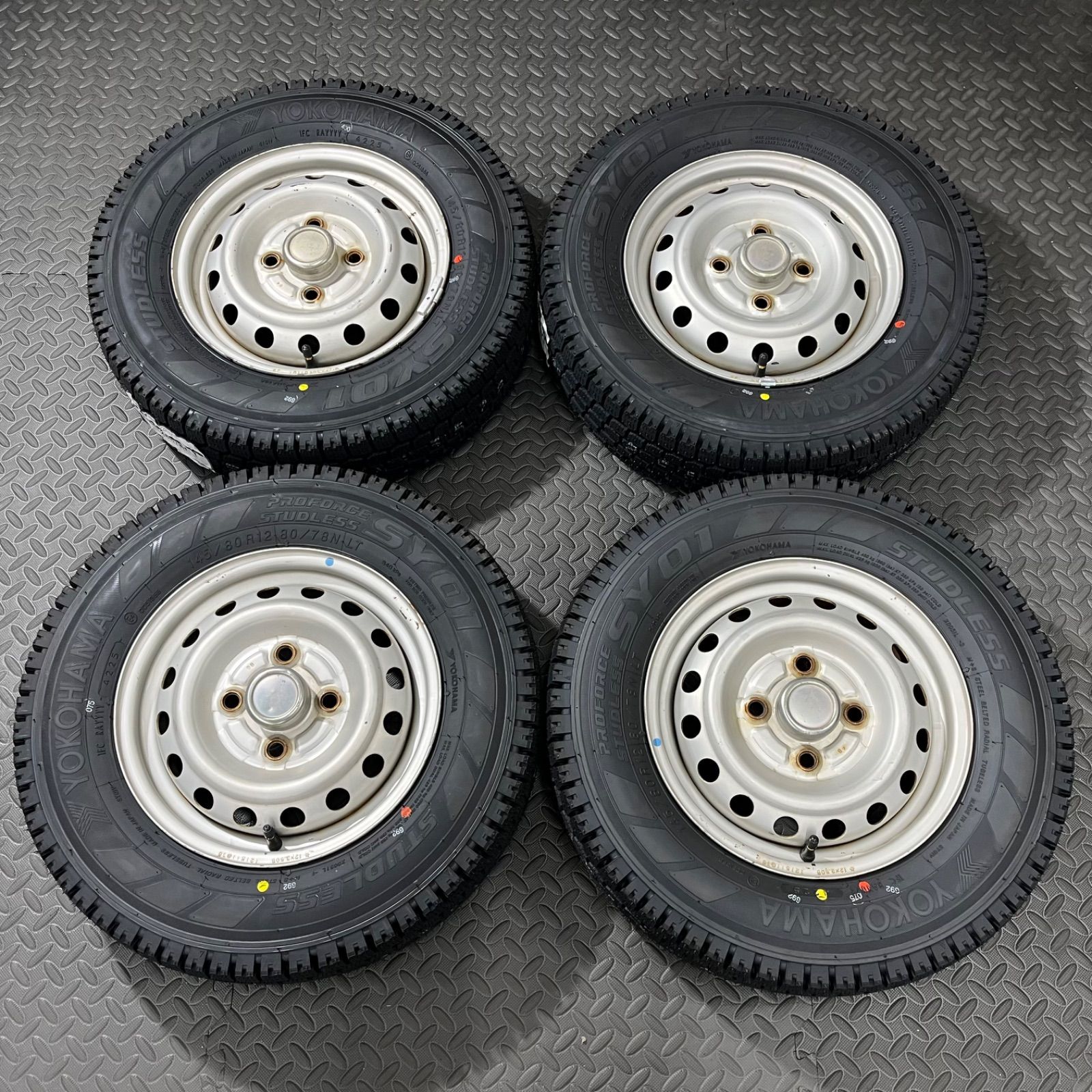 25年製 タイヤ 145|80R12 80|78N LT ヨコハマ SY01V 三菱 ミニキャブ 日産 クリッパー U61 U71 スタッドレスタイヤ 冬タイヤ 1120E