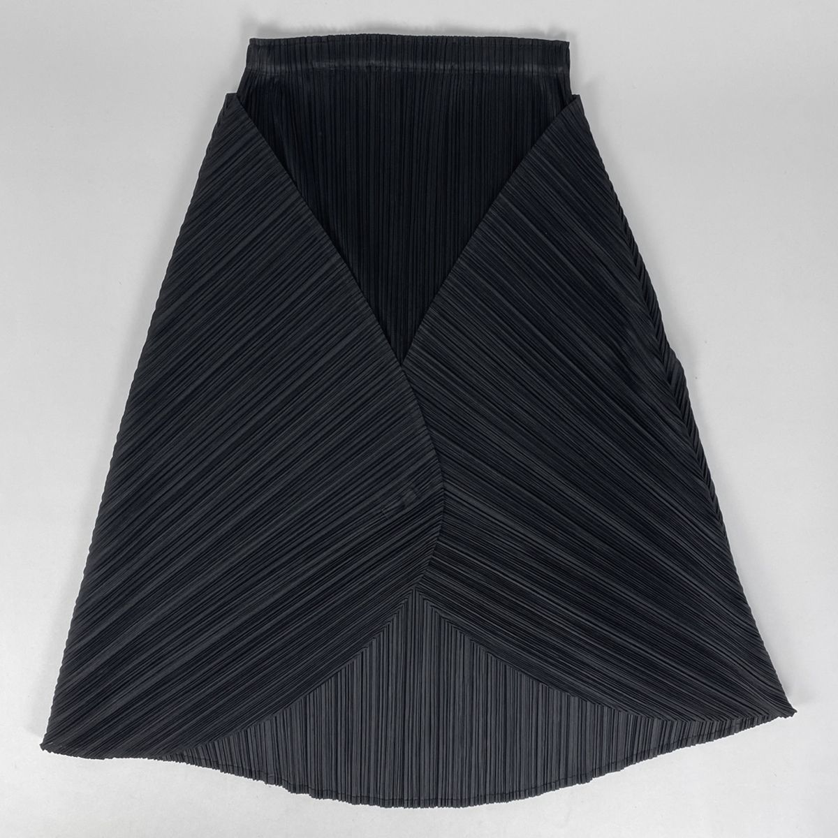 プリーツプリーズ PLEATS PLEASE プリーツ ロングスカート イッセイミヤケ スカート スカート ポリエステル ブラック レディース