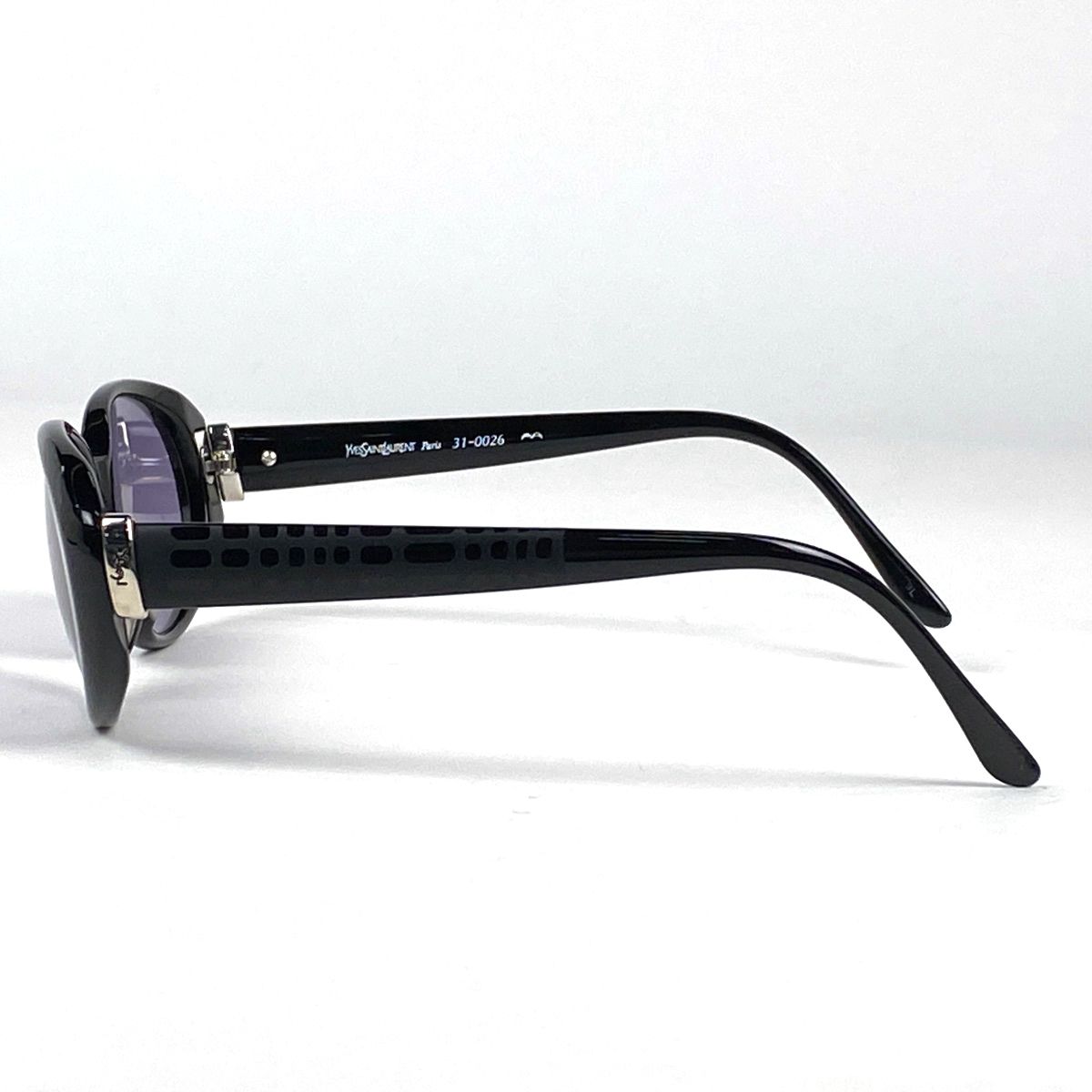 ロゴ サングラス