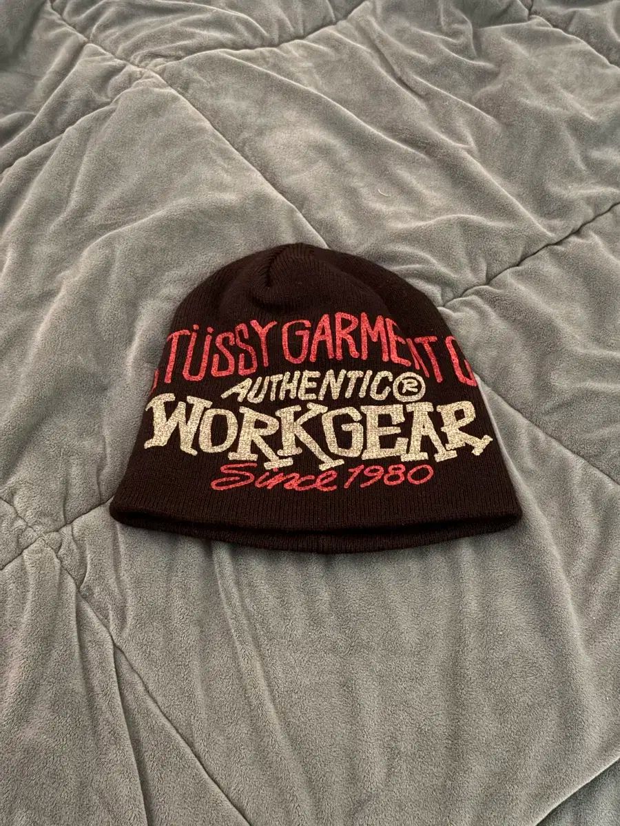 STUSSY ウォークギア プリント スカルキャップ ビーニー