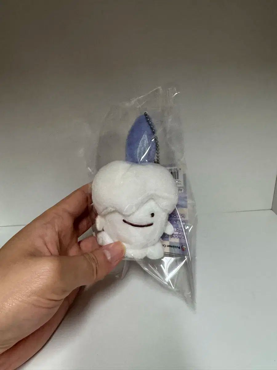 変身メタモン ヒコザル キーホルダー マスコット