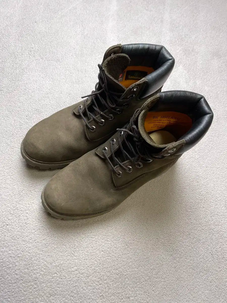 8 ティンバーランド 6インチ ブーツ 260-265