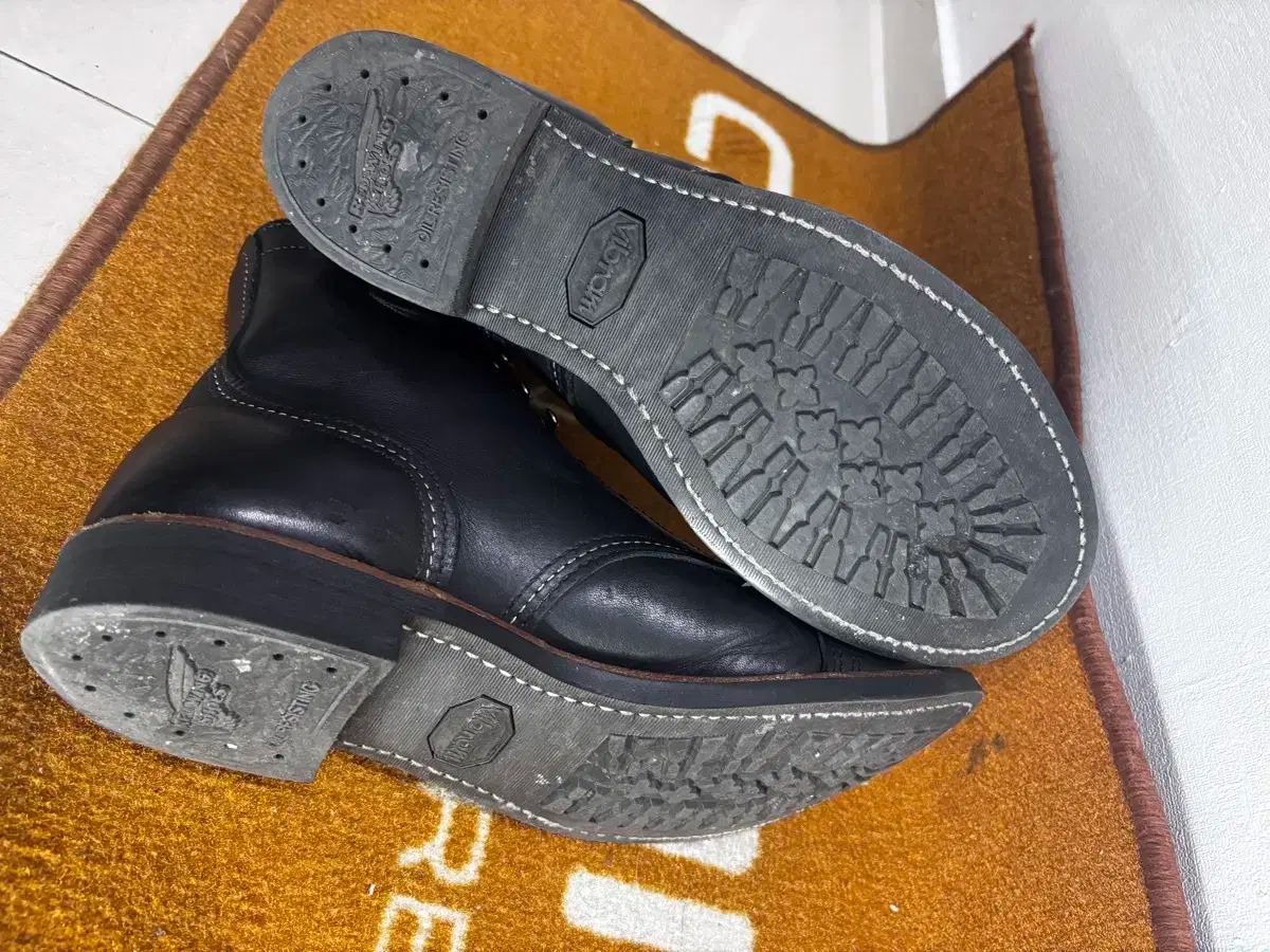 レッドウィング