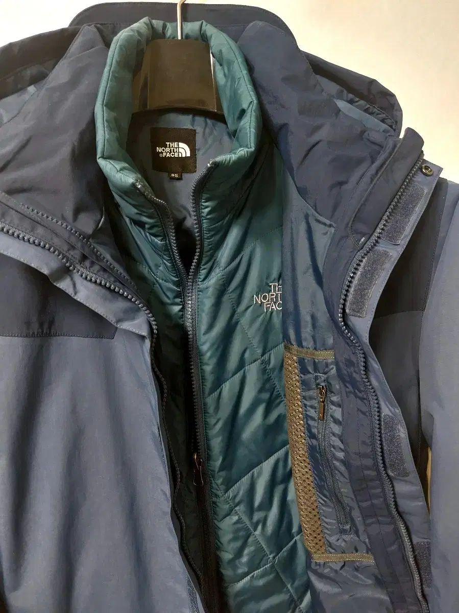 THE NORTH FACE ザノースフェイス ウィンドブレーカー ジャケット 95