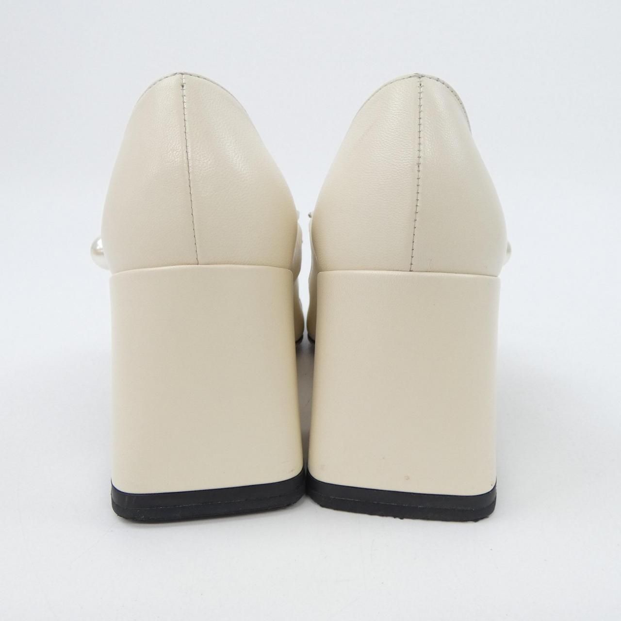  ミュウミュウ MIU メタルチェーン 5 I 248 D パンプス その他 靴