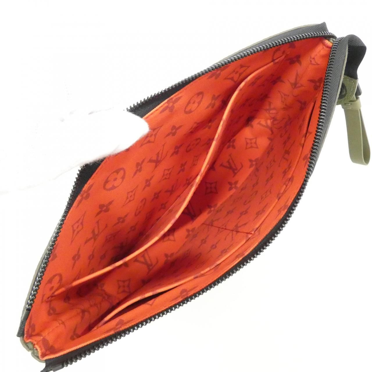 ヴォワヤージュ