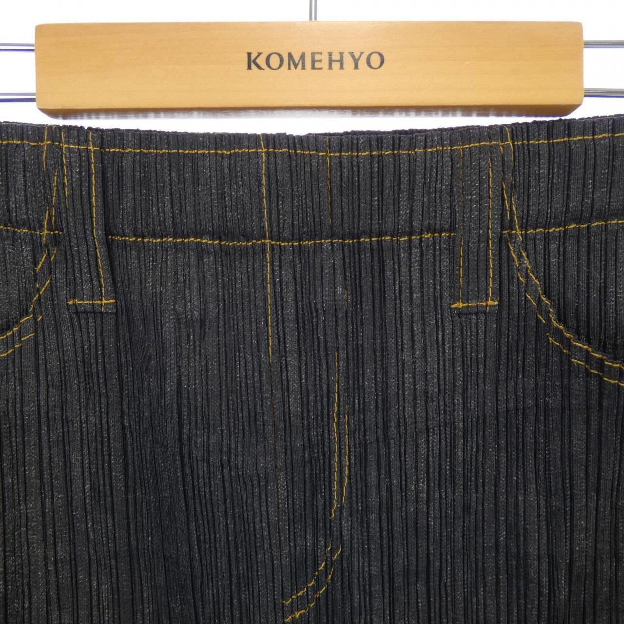 プリーツプリーズ PLEATS