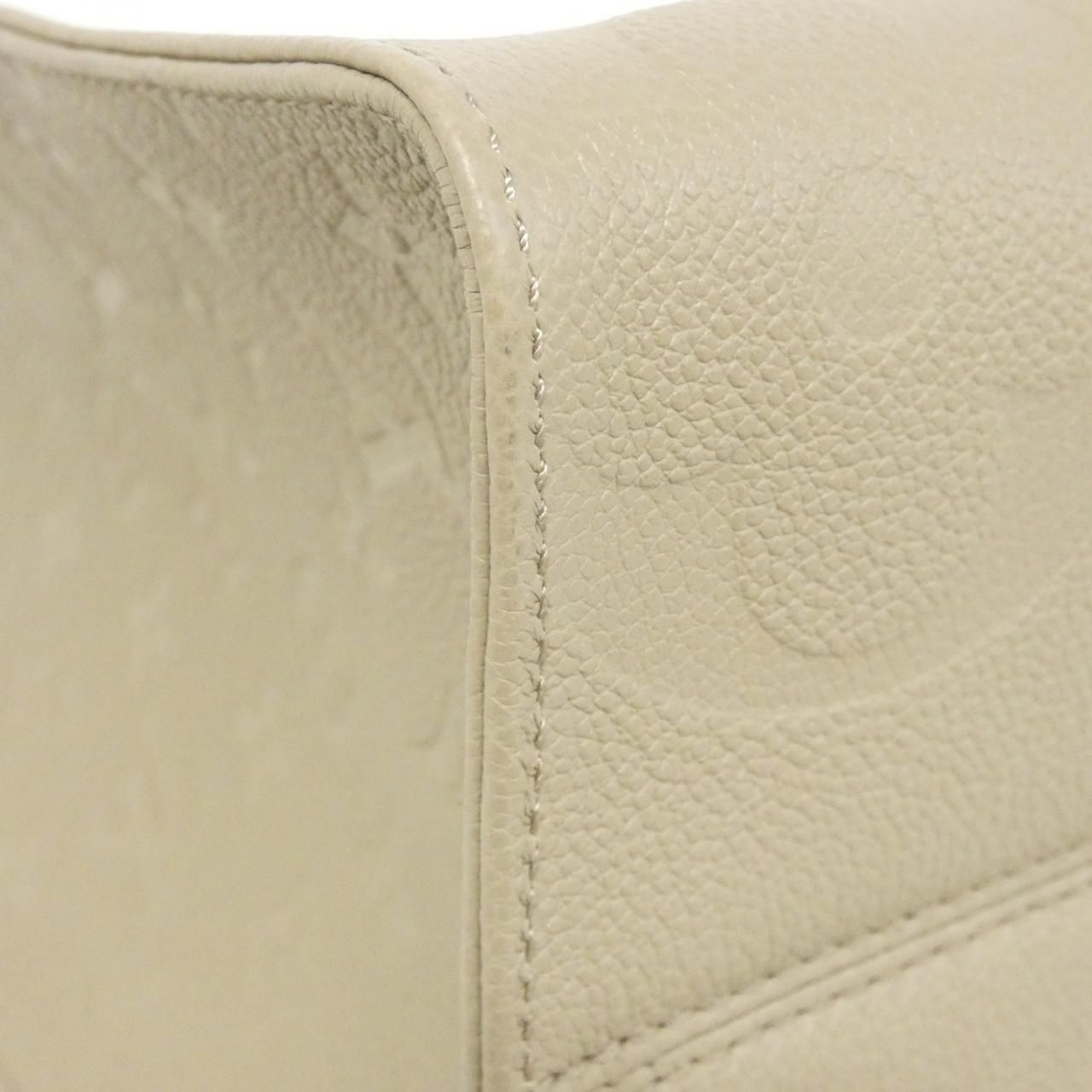 ルイヴィトン モノグラム アンプラント オンザゴー MM M45607 バッグ