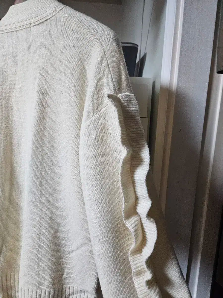 フリル カーディガン