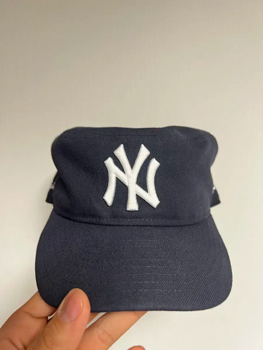 ERA ニューエラ ボックス MLB ニューヨーク ヤンキース Free! カーブド ネイビー 734