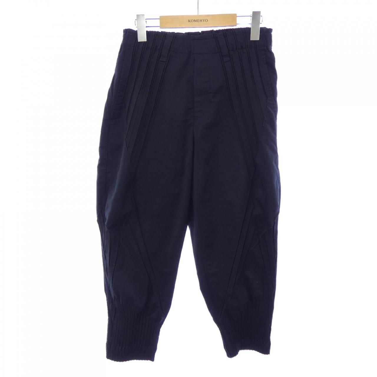 エイポックエイブルイッセイミヤケ A-POC ABLE ISSEY MIYAKE AT13FF210 パンツ