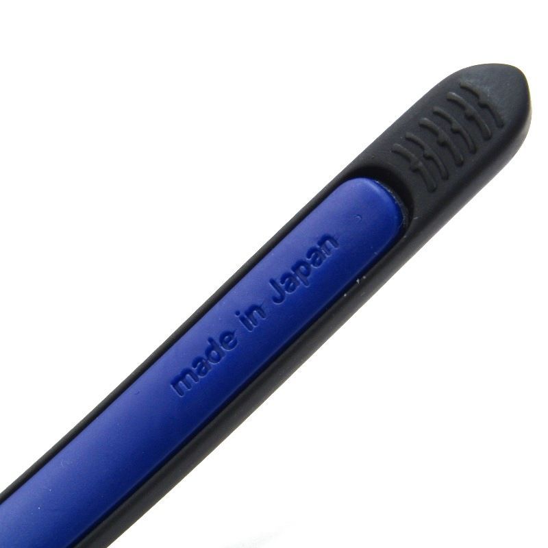 ダークバイオレット