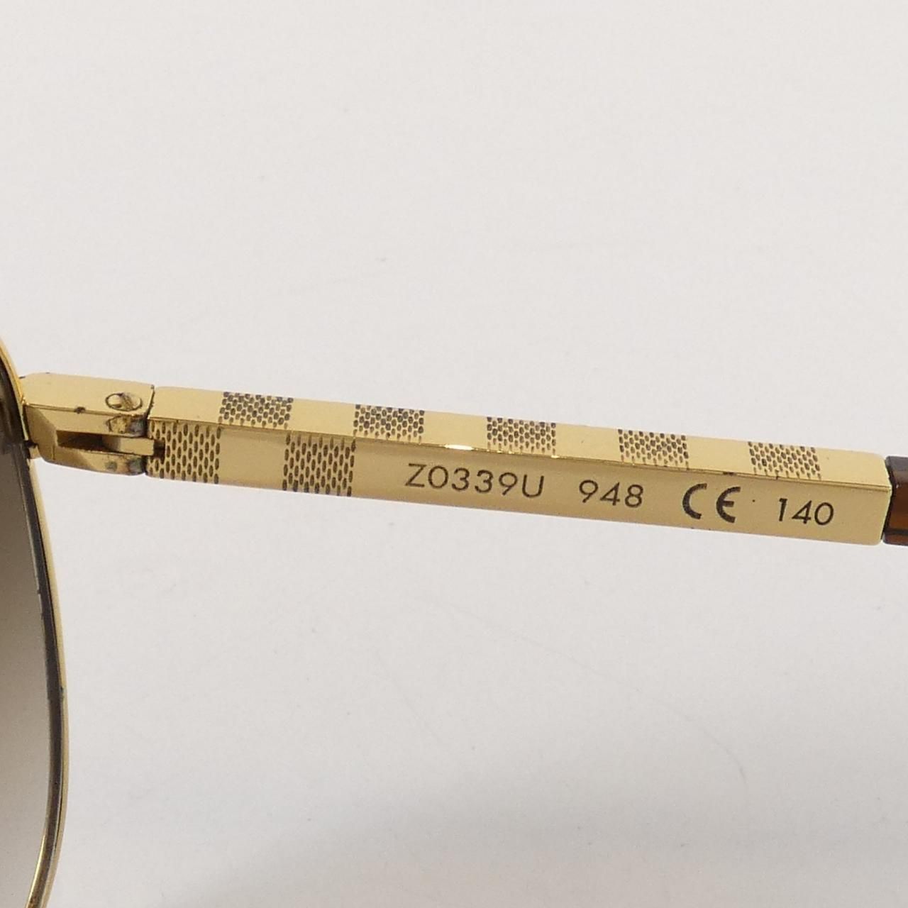 ルイヴィトン アティテュード