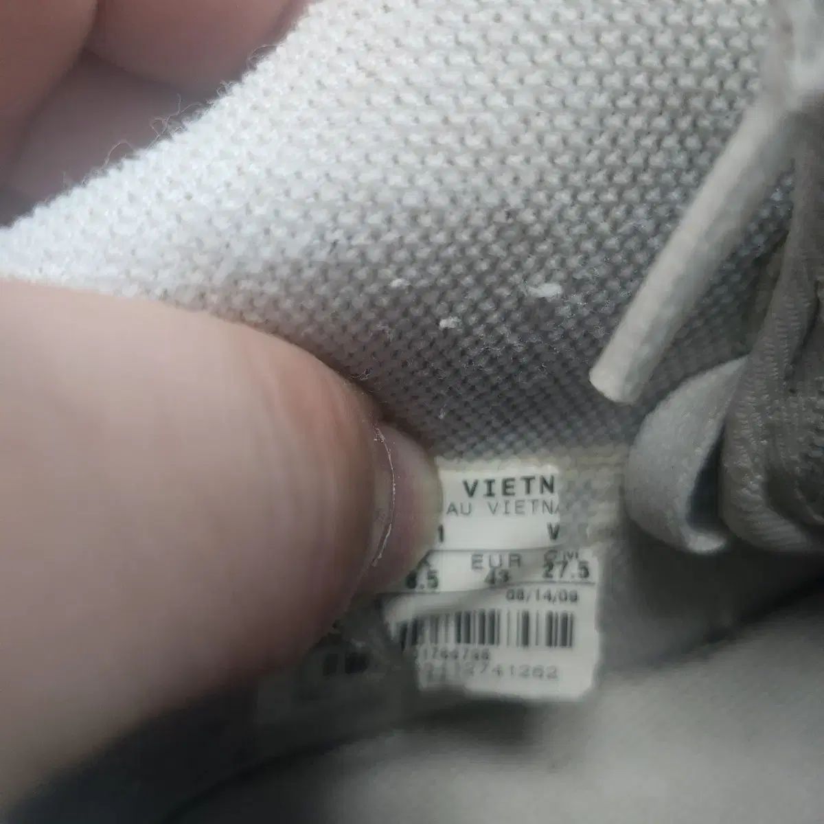  275 NIKE エアフォース ミッド スニーカー シューズ(男性用) バスケットボール