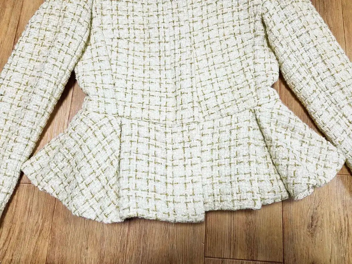 エリージェイ ellie j ぺプラム ツイードジャケット 44-44半 GULLKHAN_COM