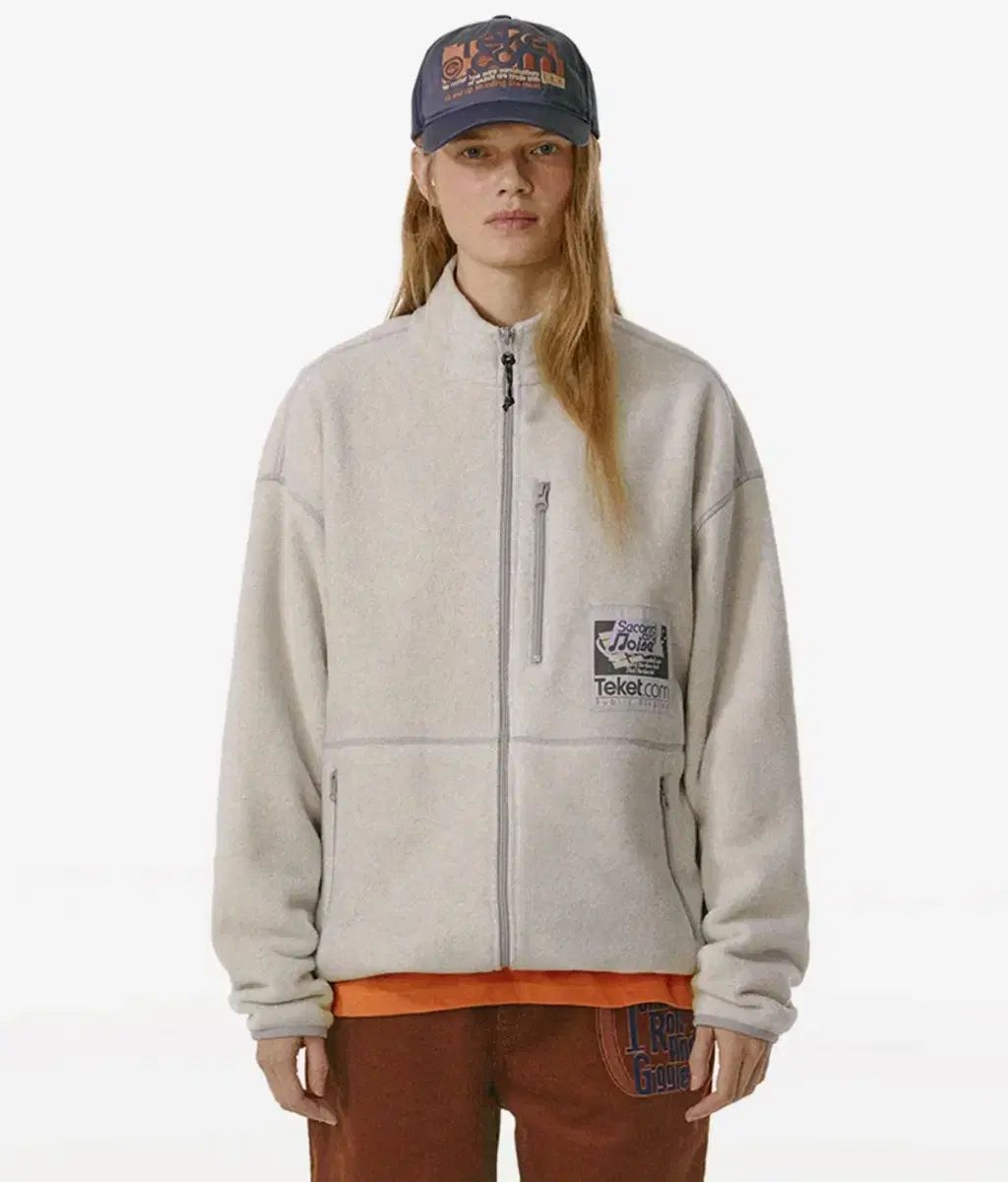 テケット セカンダリー ノイズ フリース ジャケット クリーム m サイズ