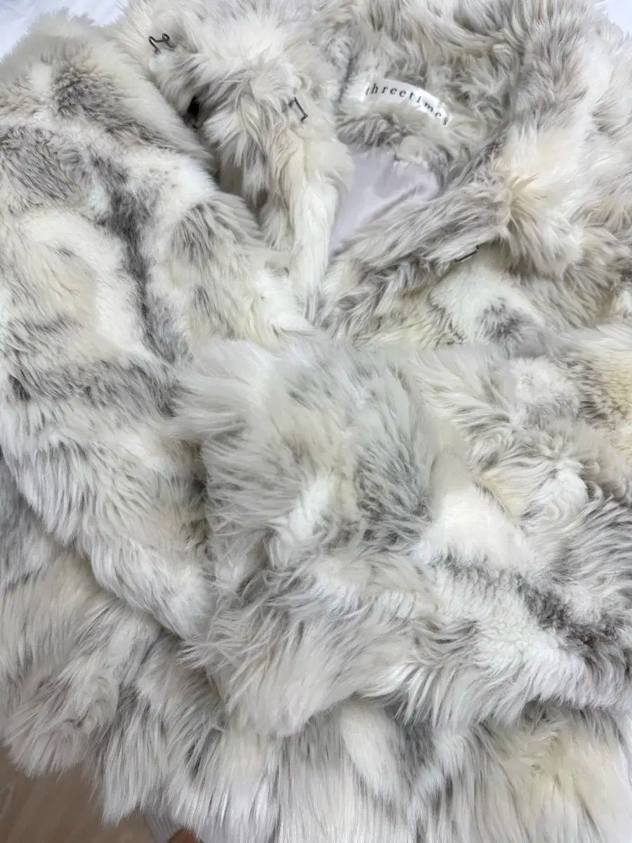 スリータイムズ