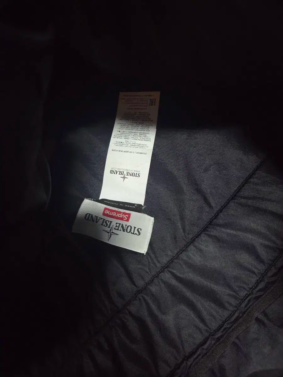 ストーンアイランド シュプリーム スリングバック