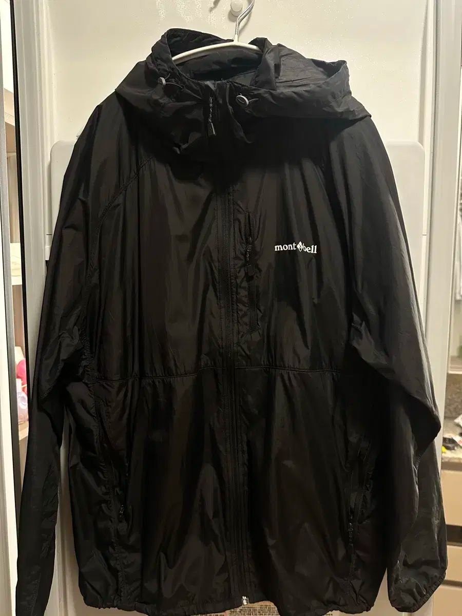 モンベル WIND AND WISH BLAST フード ジャケット ブラックM R サイズ