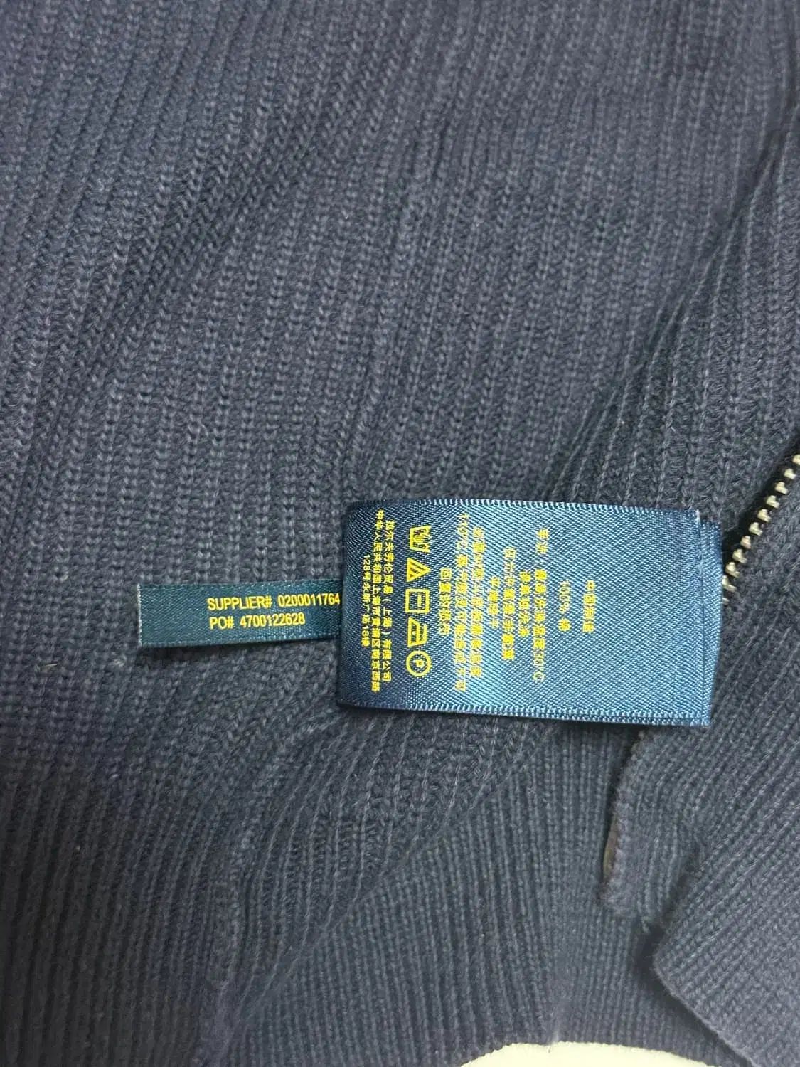 ロゴ ジップアップ